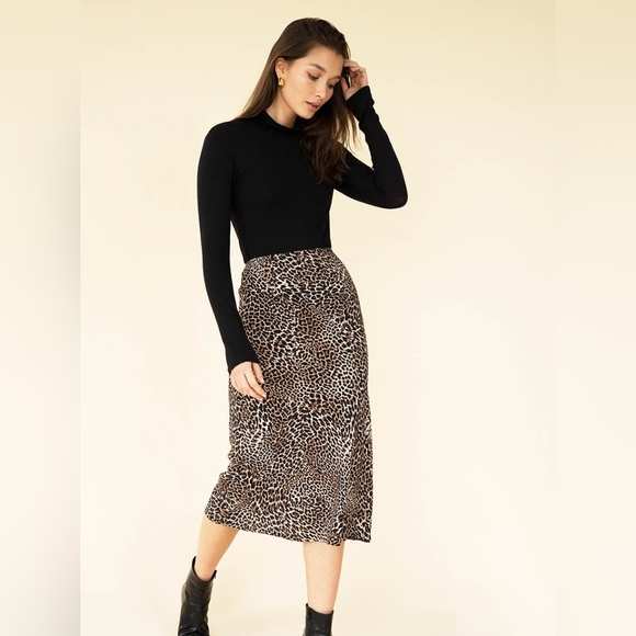 Reformation Dresses & Skirts - CLOSING JUNE 11!! NWOT Sisterhood Margot skirt